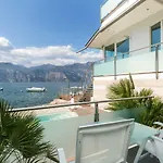 Vega Hotel