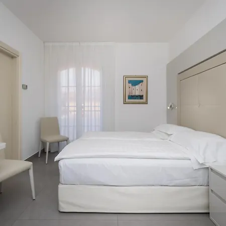 Hotel Vega Malcesine