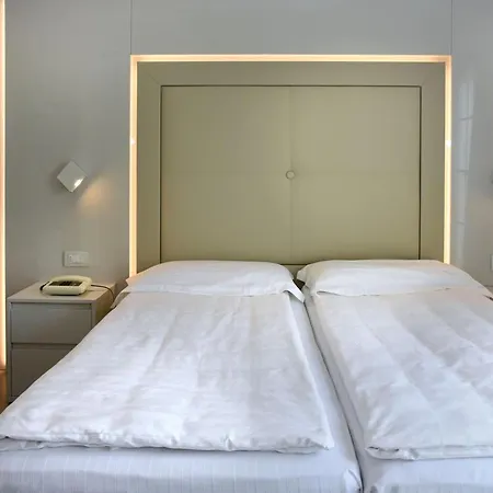 Hotel Vega Malcesine